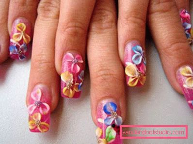 fargerike blomster av akryl i design fargerike blomster av akryl i design
