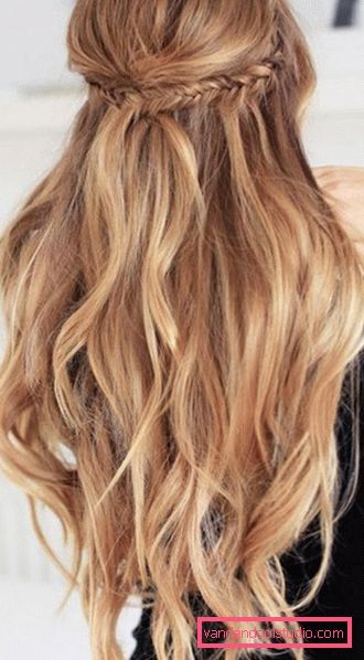 Foxtail hårklipp Spektakulær haircut fox tail på lang og middels hår