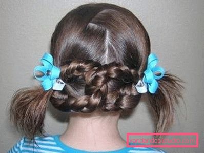 Hvordan flette en jentes pigtails for lenge
