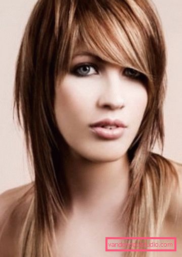 Haircuts for langt hår med langt ansikt Hvilke hårklipp passer best til et langstrakt ansikt