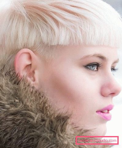 Kort hårklipp på tynt hår som ikke krever styling Korte hårklipp for tynt hår