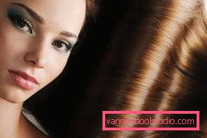 brunette med sminke brunette med sminke