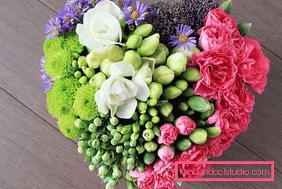 Den mest fasjonable buketten av blomster 2019-2020