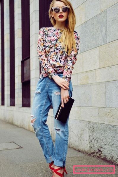 Stilig kvinners jeans kjærester 2019-2020 år