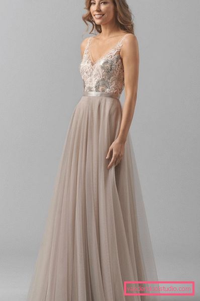Den vakreste kjole for prom 2019-2020