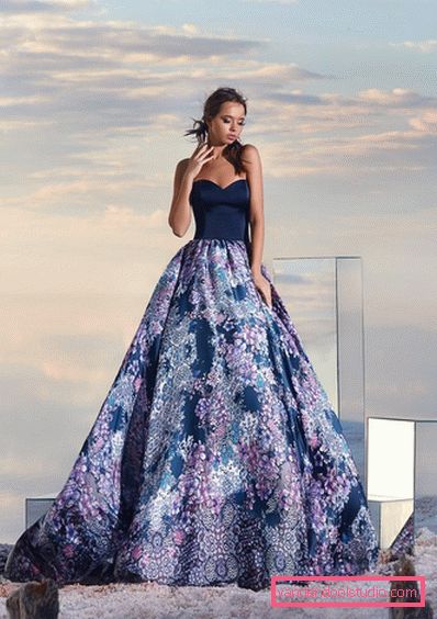 Den vakreste kjole for prom 2019-2020