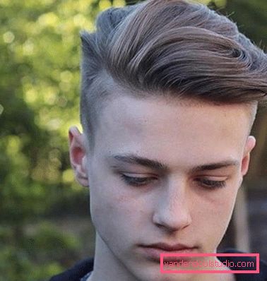 Trendy frisyrer på siden for gutter med parting 2019