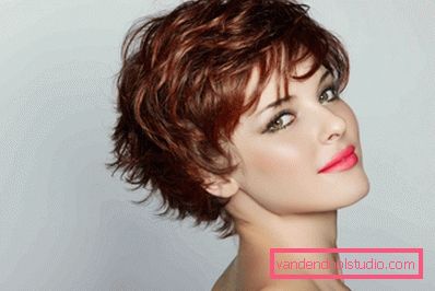 Originale hårklipp med bangs 2019-2020 år