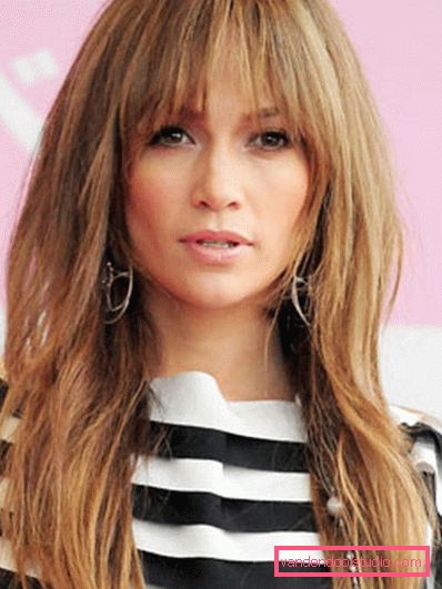 Originale hårklipp med bangs 2019-2020 år