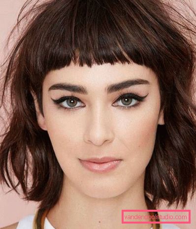 Originale hårklipp med bangs 2019-2020 år