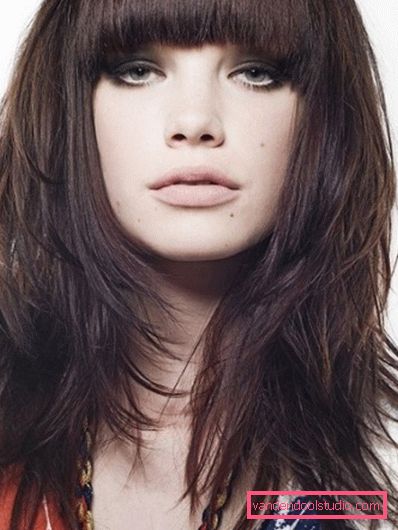 Originale hårklipp med bangs 2019-2020 år