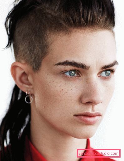 Mallet Haircut Mann og Kvinne Mallet Haircut