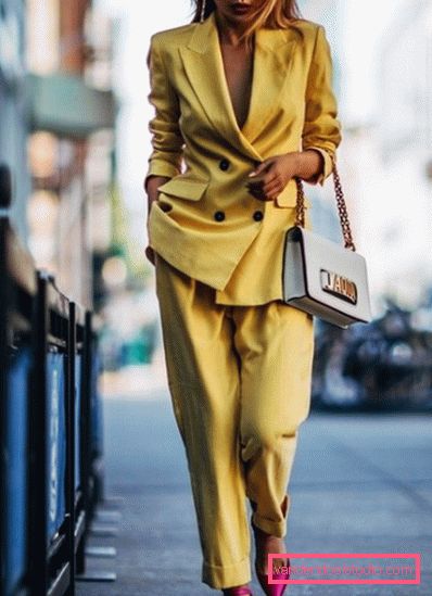 Elegante forretningsbøyer 2019-2020