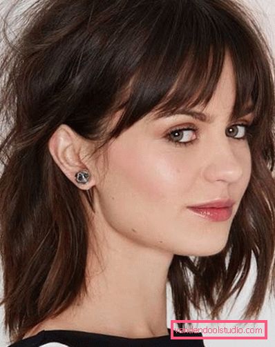 Haircut bob for langt hår Populær hårklipp bob for langt hår