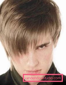 Asymmetrisk tenåringer for gutter Populære ungdoms haircuts for gutter