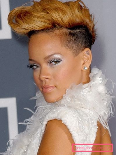 Den mest spektakulære hårklipperen Rihanna