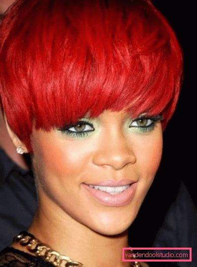 Den mest spektakulære hårklipperen Rihanna