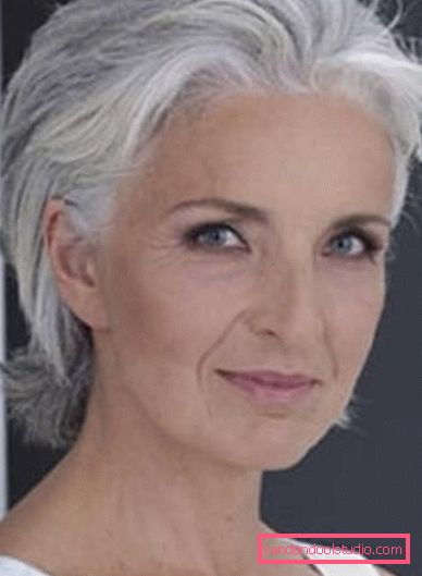 Vakre korte hårklipp for eldre kvinner De vakreste korte hårklippene 2019