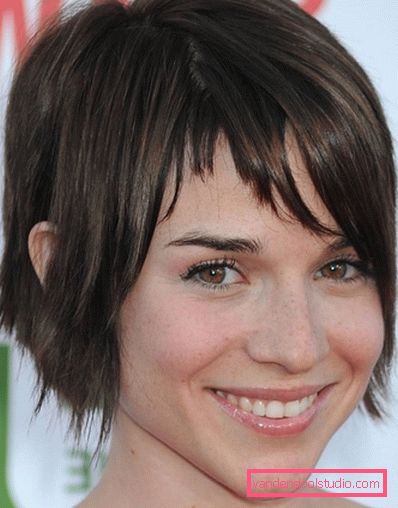 mote bangs 2018 Den mest fasjonable bangs 2019 - haircuts med bangs for long