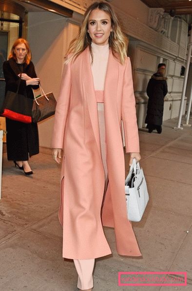 Moderne Askepot Jessica Alba