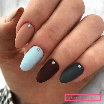 Manicure supernovae vår-sommer 2019-2020 - motetrender av sesongbasert neglont design