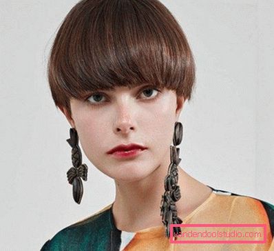 Kvinners hår cesson for korte og mellomstore hår-bilder med bangs